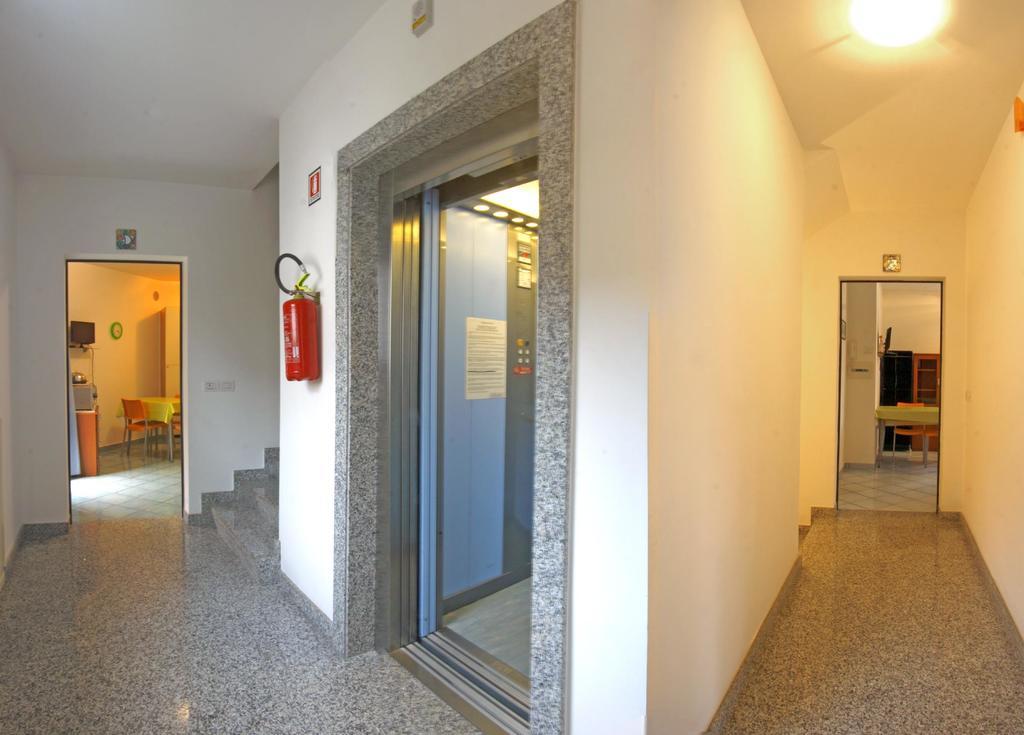 Casa Vacanze Villa Spina 圣贝内代托-德尔特龙托 外观 照片